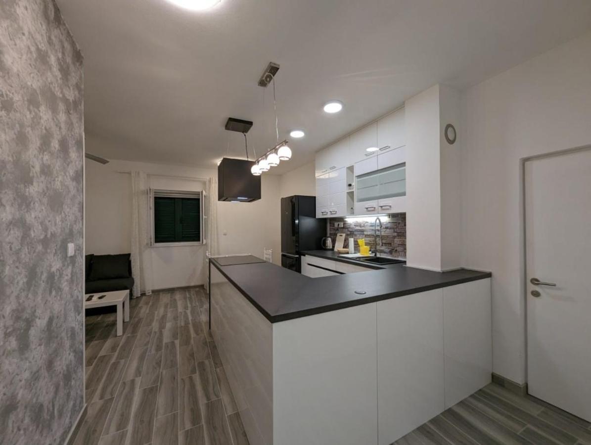 Ferienwohnung Apartman Bonaca Šibenik Exterior foto